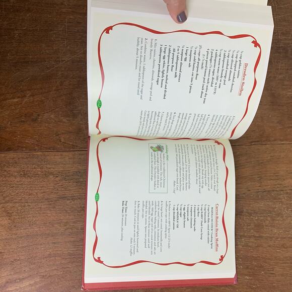 Favorite Brand‎ Name Country Christmas hard back cook book - Picture 10 of 14